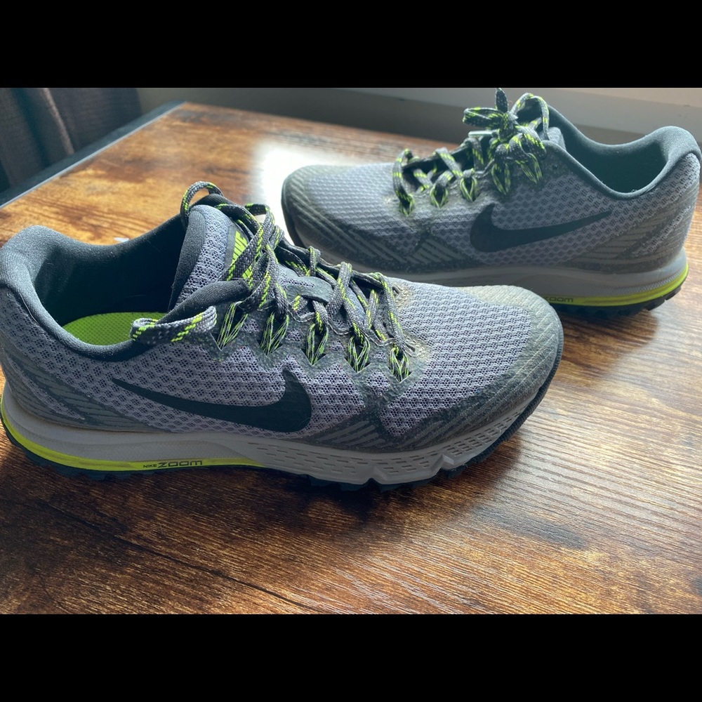 Nike Hiking shoe. Women’s size 7